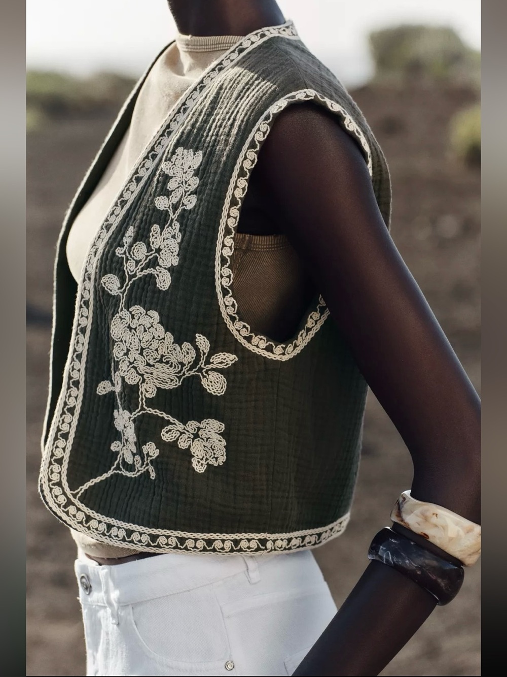 New ZARA Embroidered Cropped Vest With Floral Trim